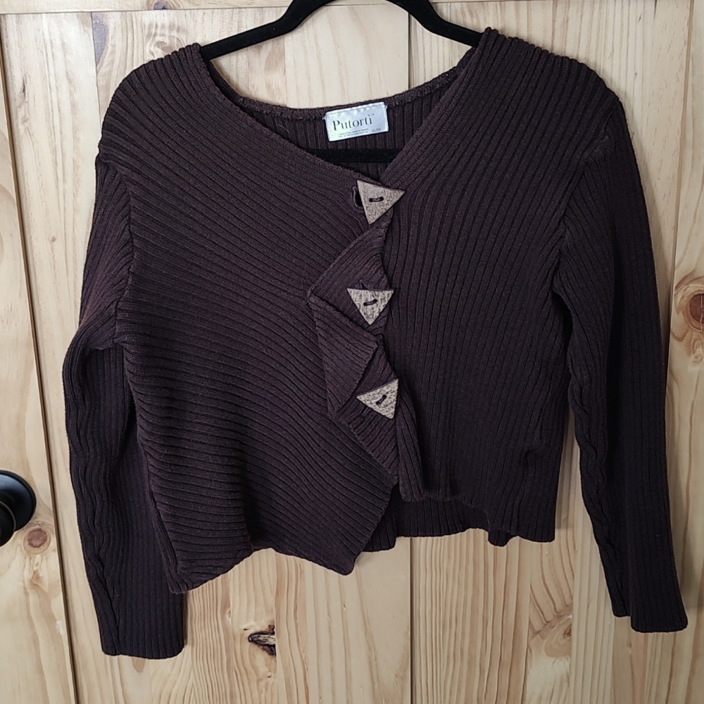 Crop top sweater